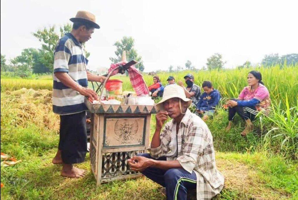 Kopi Ethek Khas Pijeran Siman Ponorogo